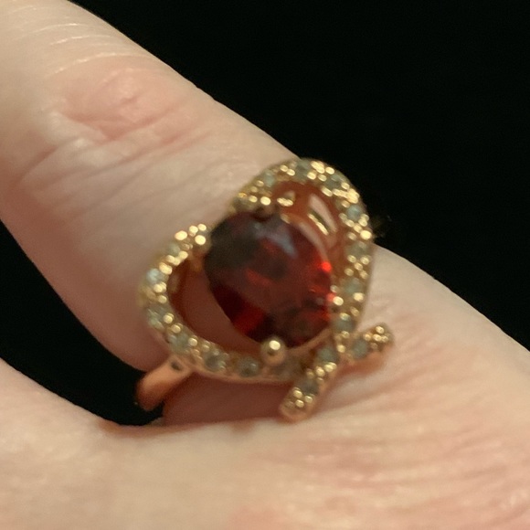 Red CZ Knot Ring - Picture 4 of 6